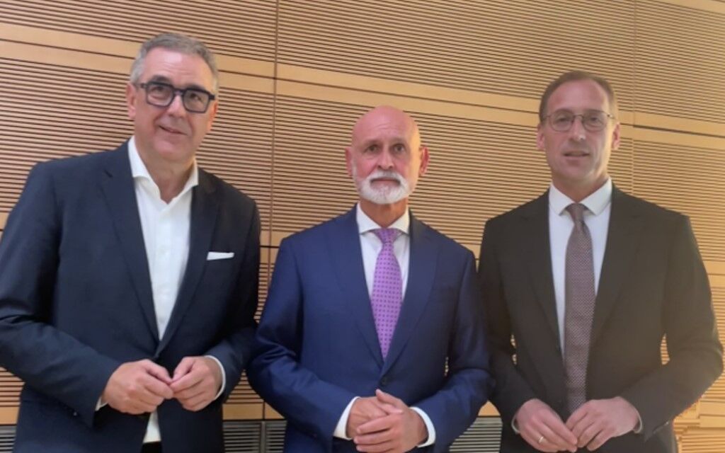 Gruppenfoto mit Volker Geyer, Andreas Hemsing und Jan Seidel