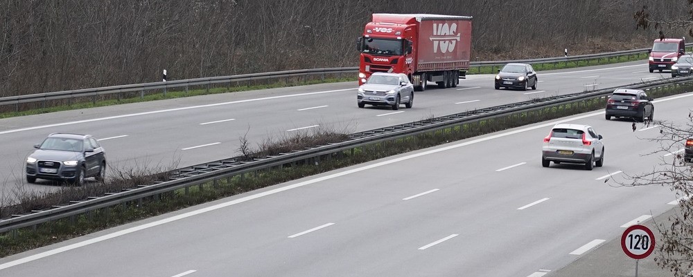 autobahn im winter 02